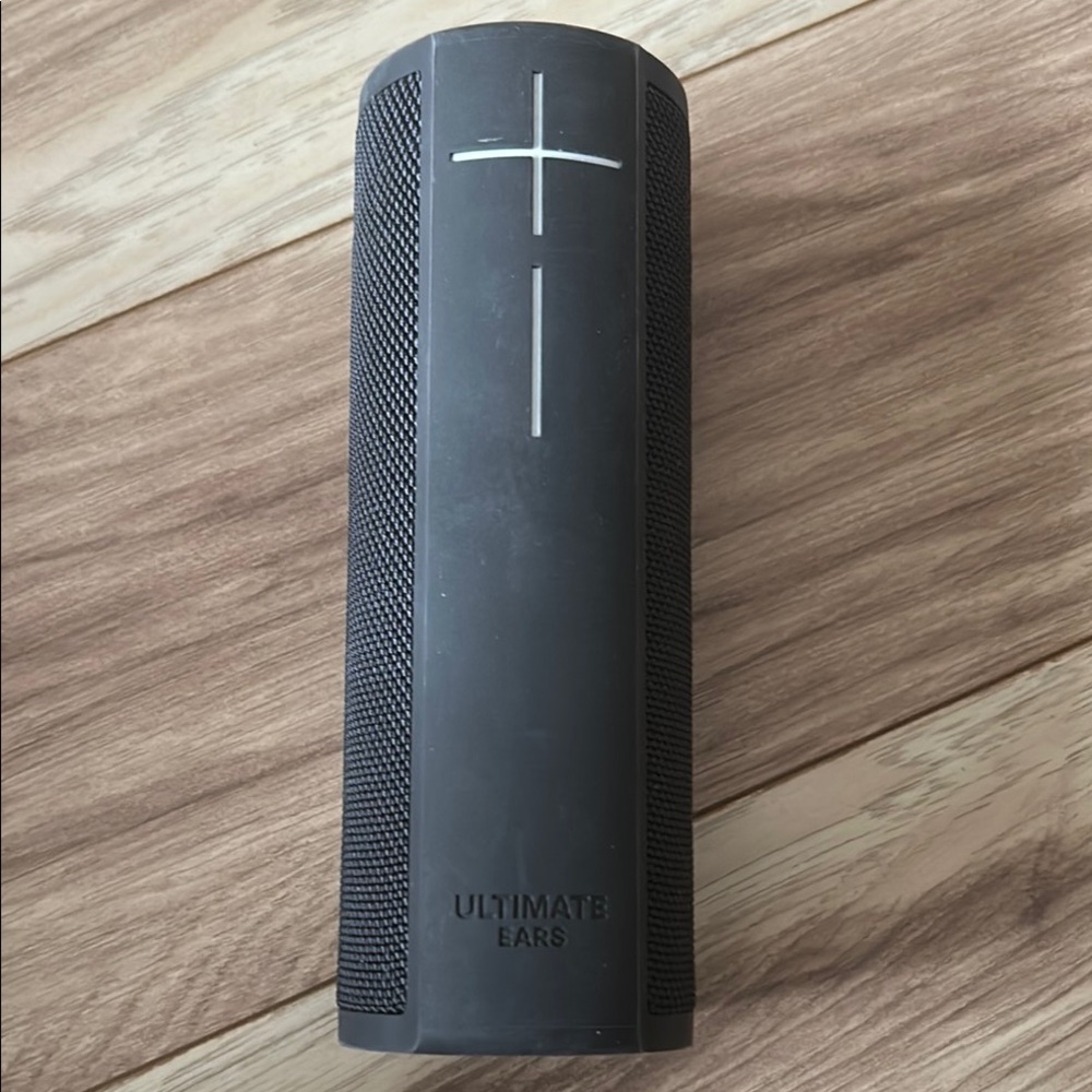 Black Portable Bluetooth Speaker - Ultimate Ears